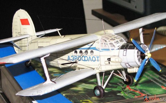 Модель Самолета Ан 2 из Бумаги